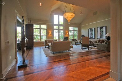 GREAT ROOM TO VIEW