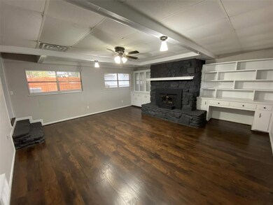 1302 S Lamar St, Weatherford, TX 76086 - photo 6