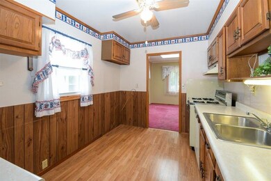 421 W Walnut St, Crown Point, IN 46307 - photo 4