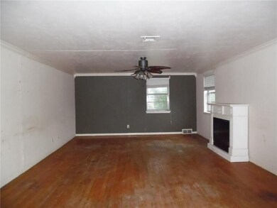 540 Hisel Rd, Oklahoma City, OK 73115 - photo 2