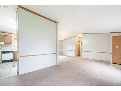 612 N Jackson St, Lafayette, OR 97127 - photo 5