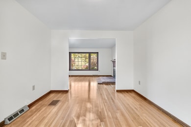 230 Irondequoit Rd, Franklin, MA 02038 - photo 6