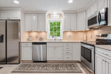 4 Edith Ave, Nashua, NH 03064 - photo 6