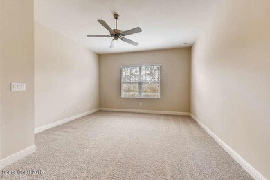 Maplewood B-small-007-1-Master Bedroom-6