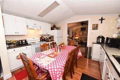 45 Lamplighter's Park, North Conway, NH 03860 - photo 7