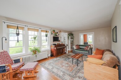 17 Beacon St, Concord, NH 03301 - photo 5