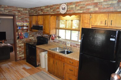 COZY Country Kitchen