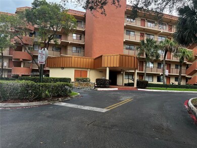 7451 NW 16th St unit 502, Plantation, FL 33313 - photo 2