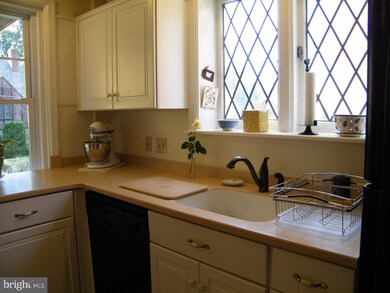 1618 N 15th St, Reading, PA 19604 - photo 7