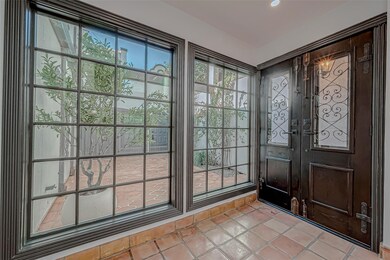 3619 Yupon St, Houston, TX 77006 - photo 6