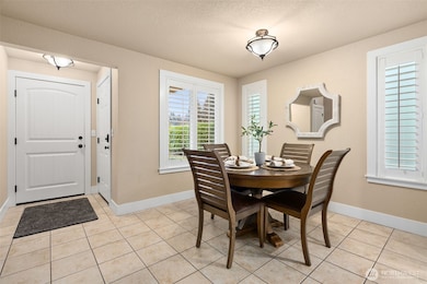 3926 NW Fairway Ln unit 3J, Bremerton, WA 98312 - photo 3