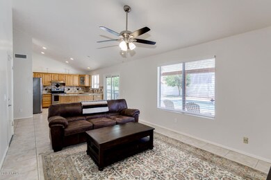 Listing_261074_Photo_3