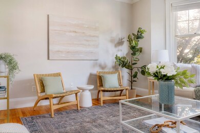 239 Rawson Rd unit 2, Brookline, MA 02445 - photo 3