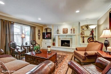 10227 Oakmont Cir, Lenexa, KS 66215 - photo 3