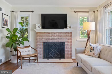 1503 Wake Forest Dr, Alexandria, VA 22307 - photo 6