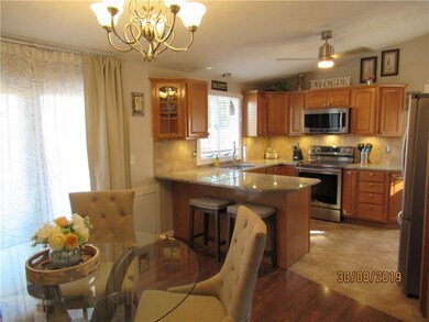 2 Greening Ln, Warwick, RI 02889 - photo 6