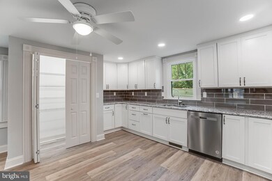 110 E 6th St, Laurel, DE 19956 - photo 5