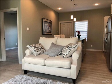 705 Murphy Ave unit 4, Donna, TX 78537 - photo 2