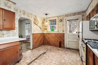 50 Southbourne Rd, Jamaica Plain, MA 02130 - photo 7