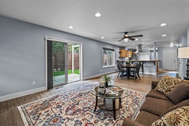 139 SW Westpine Place, Bend, OR 97702 - photo 6