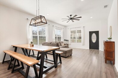 562 Barnes Rd, Cleburne, TX 76031 - photo 6