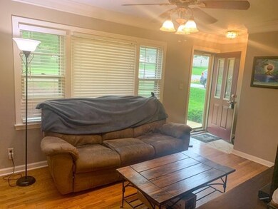 6420 Melrose Ln, Shawnee, KS 66203 - photo 4