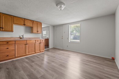 8812 Spaugh Ct, Fort Worth, TX 76108 - photo 6