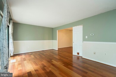 15305 Postillion Terrace, Woodbridge, VA 22191 - photo 6