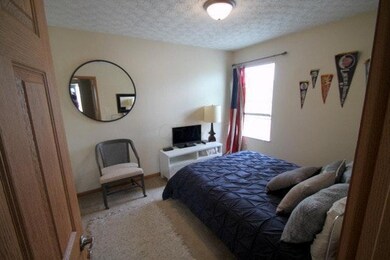 1554 Grove Hill Dr, Columbus, OH 43240 - photo 7