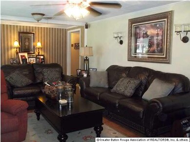 13111 Devall Rd, Baton Rouge, LA 70818 - photo 4