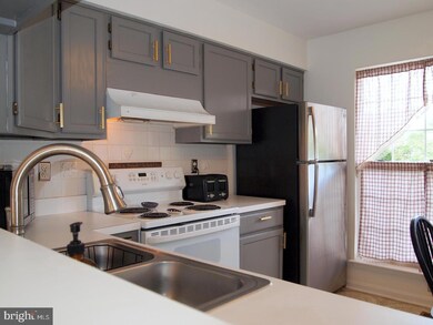 2510 Orchard Knoll Way, Odenton, MD 21113 - photo 3