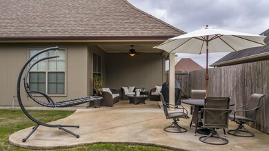Back Porch Area 2-2