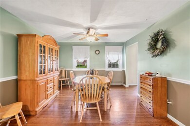 319 Ray Ave, Woonsocket, RI 02895 - photo 5