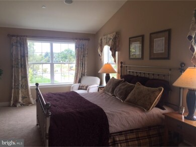 54 New Village Greene Dr, Honey Brook, PA 19344 - photo 5