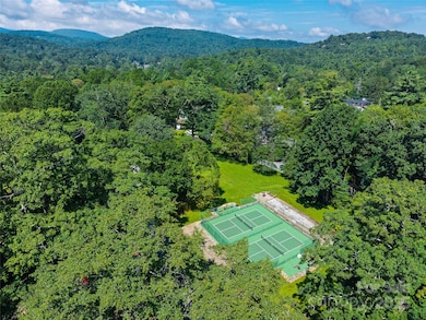 79 & 80 S Shelby Cir unit 79 & 80, Highlands, NC 28741 - photo 6