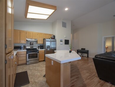 8877 Tobira Dr, Escondido, CA 92026 - photo 4