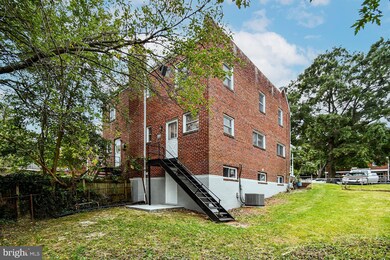 3513 56th St, Hyattsville, MD 20784 - photo 6