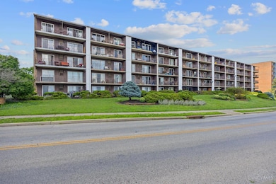 The Residences at Summit View, Cincinnati, OH 45204 - photo 6