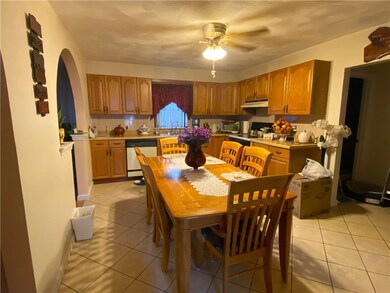 17 Barnes St, West Warwick, RI 02893 - photo 3