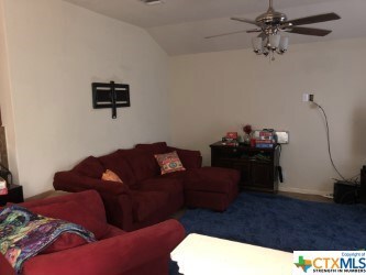 2037 Meadow View Dr, San Marcos, TX 78666 - photo 7