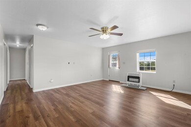 5447 Old Decatur Rd, Alvord, TX 76225 - photo 6