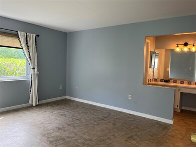 595 Abingdon Way, Davie, FL 33325 - photo 6