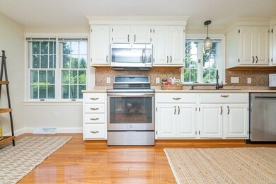 12 Roosevelt Ave, Danvers, MA 01923 - photo 4
