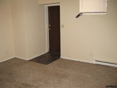 1802 Chandler Rd W unit 5, Bellevue, NE 68147 - photo 4