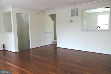 13966 Winding Ridge Ln, Centreville, VA 20121 - photo 6