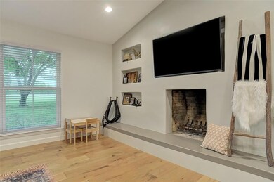 960 Roland Rd, Whitesboro, TX 76273 - photo 7