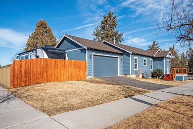 20682 Glen Falls Place, Bend, OR 97701 - photo 3