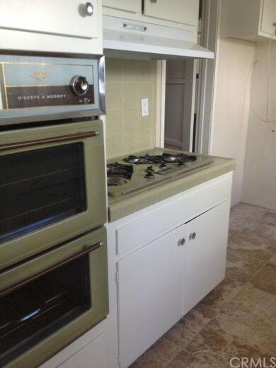 Kitchen with gas oven/stove top