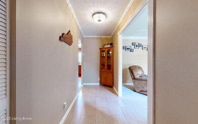9110 Danby Ct, Louisville, KY 40291 - photo 4