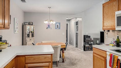 Kitchen & Dining Area